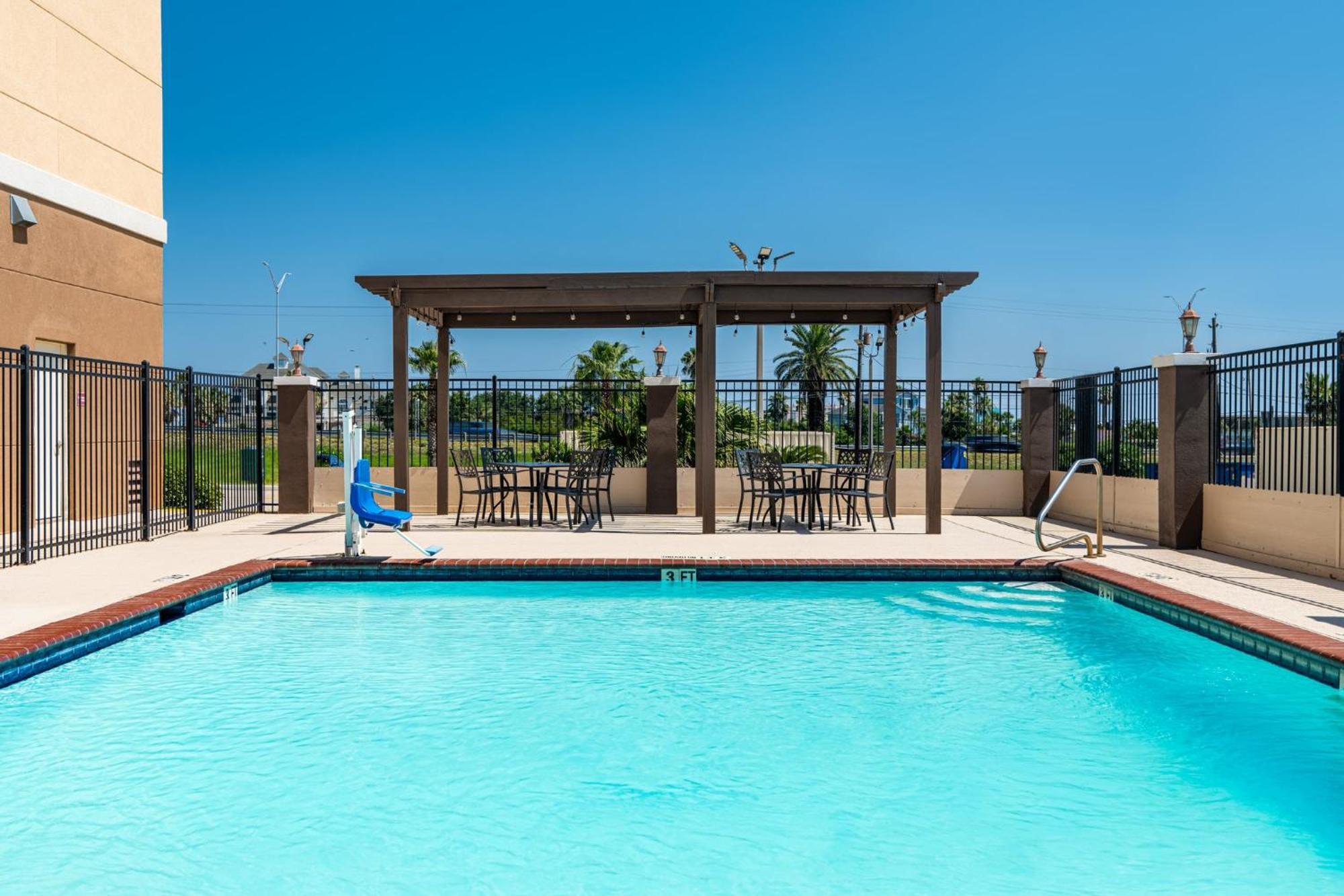 Holiday Inn Galveston Island By Ihg Exterior foto