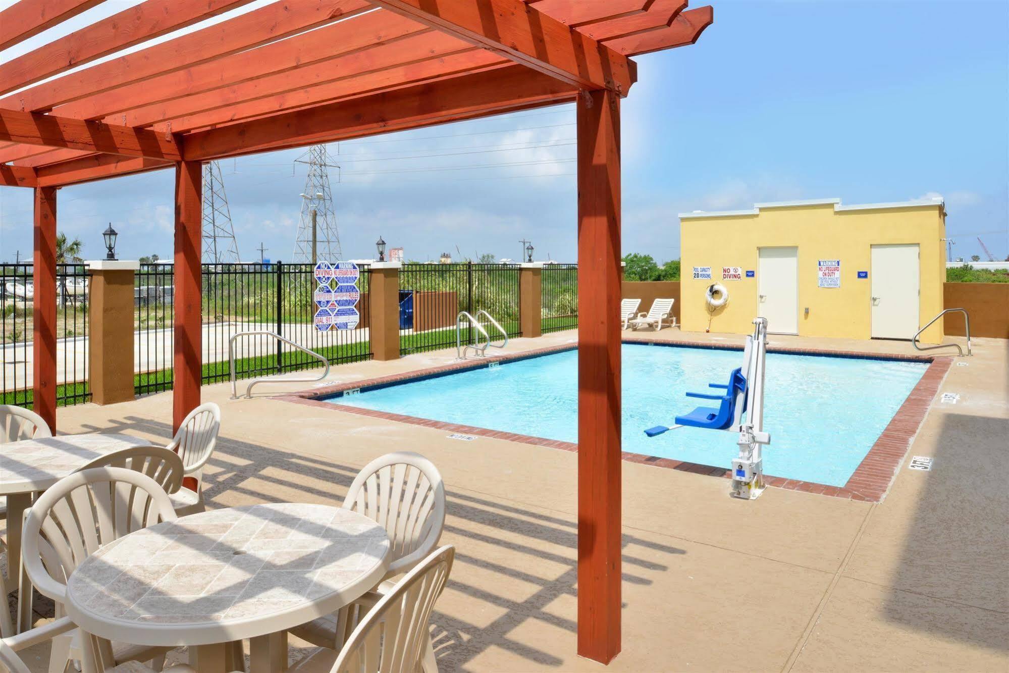 Holiday Inn Galveston Island By Ihg Exterior foto